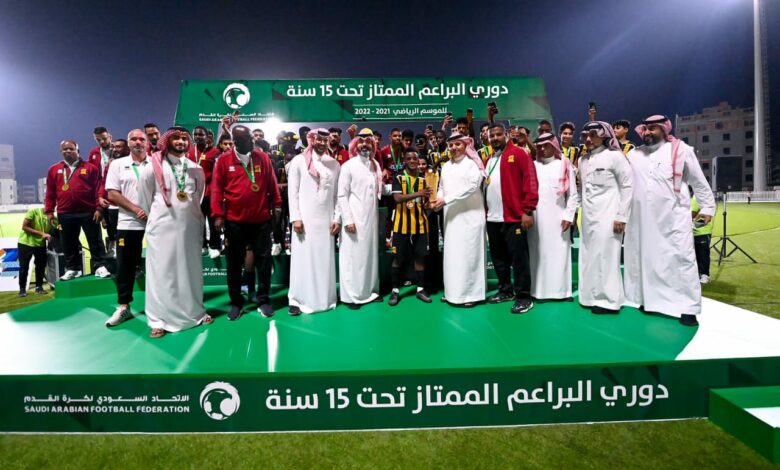 Saudi's Al Ittihad players celebrate trophy after winning the AFC Champions  League final against UAE's Al Ain at Prince Abdullah Al Faisal Stadium in  Jeddah, Saudi Arabia, late Saturday, Nov.5, 2005. Al